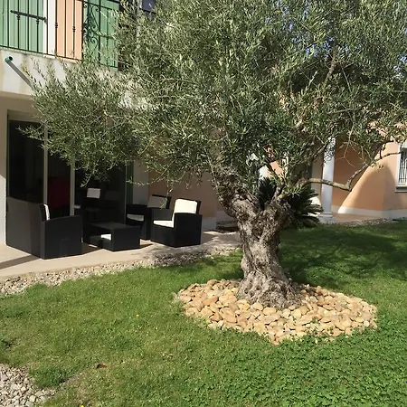 Belle A Raphael Dans Clos Prive Saint-Raphael (Var)