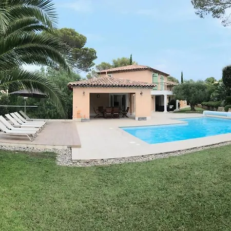 Villa Belle A Raphael Dans Clos Prive Saint-Raphael (Var)