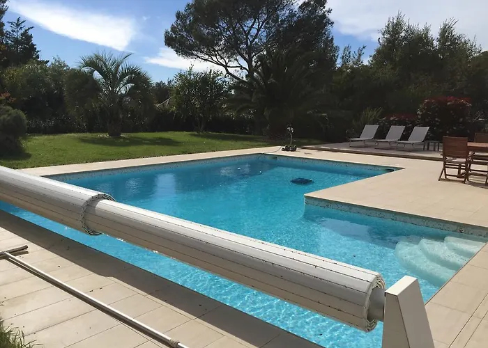 Belle à Raphaël Dans Clos Privé Saint-Raphaël